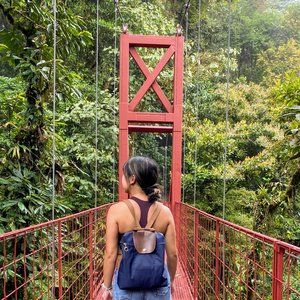 Meet your Posher, Ev